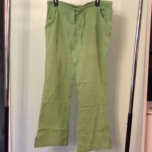 Dickies women’s scrub pants small